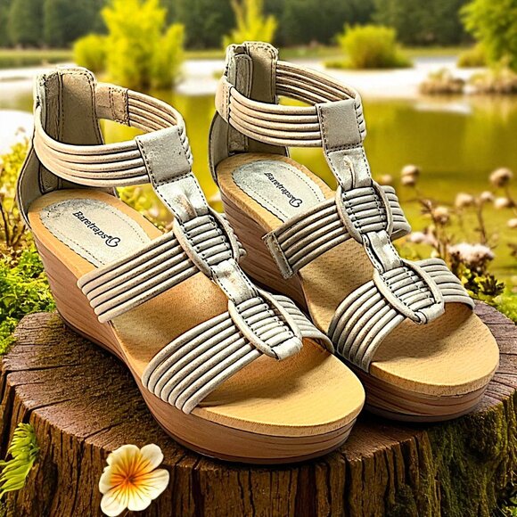 BareTraps Women's Strappy Wedge Sandals Size 10M Gray Metallic - Picture 1 of 10
